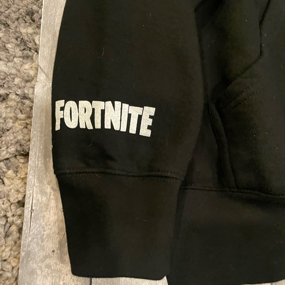 Wutang Clan Fortnite Black Hoodie Size Large - Picture 4 of 5